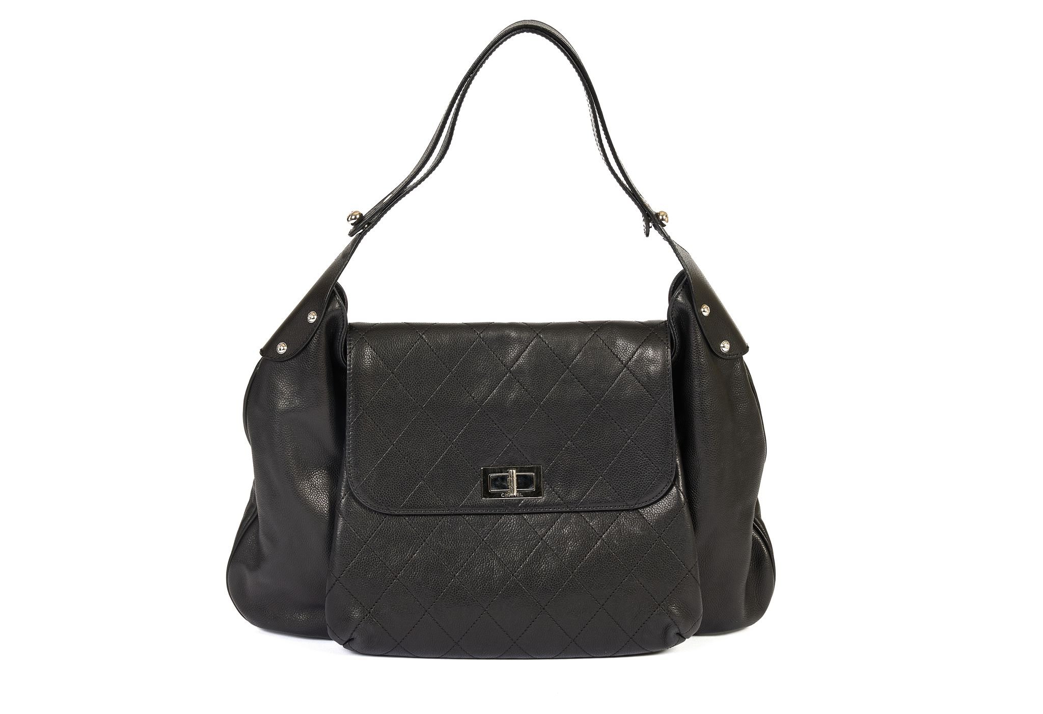 Chanel Black Caviar Leather Shoulder Bag~P77612556