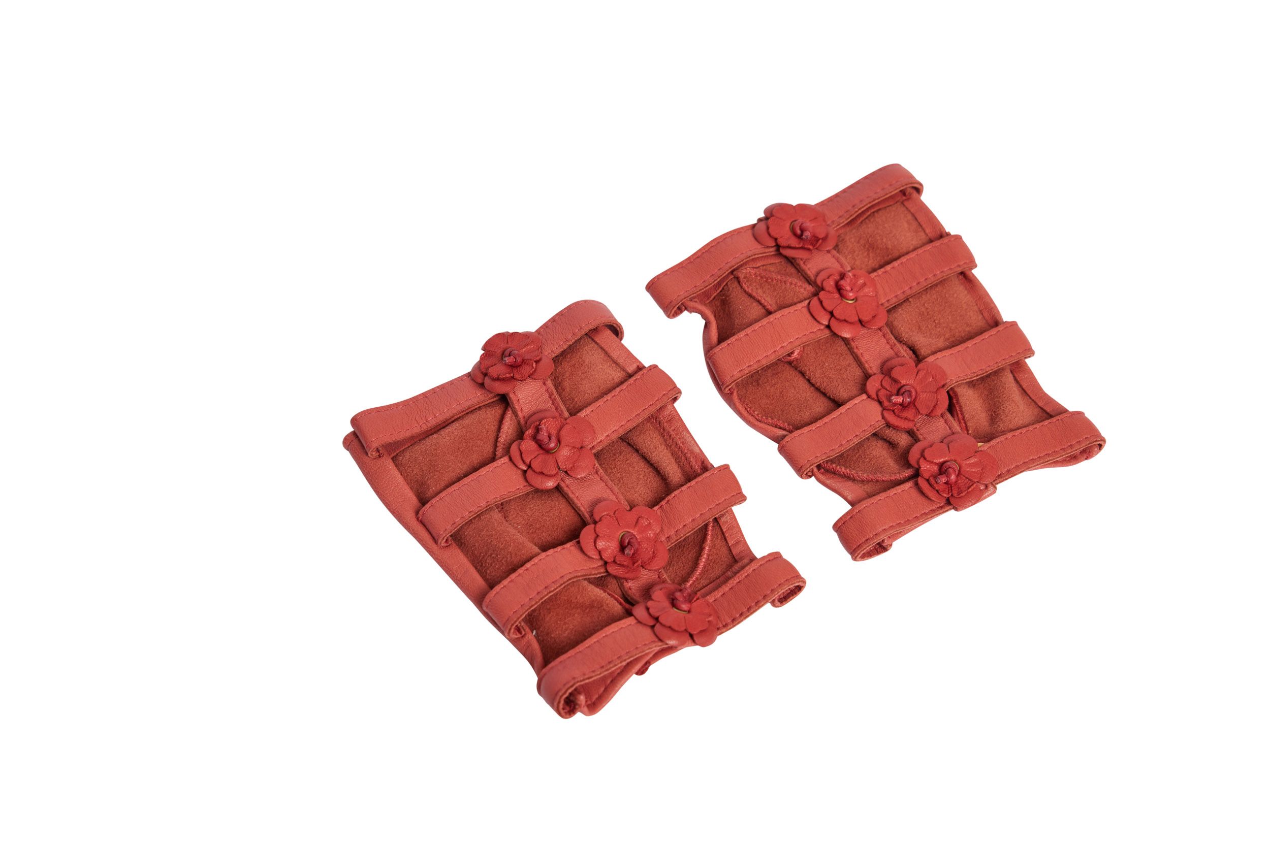 Chanel New Rust Lamb Camellia Gloves~P77645088