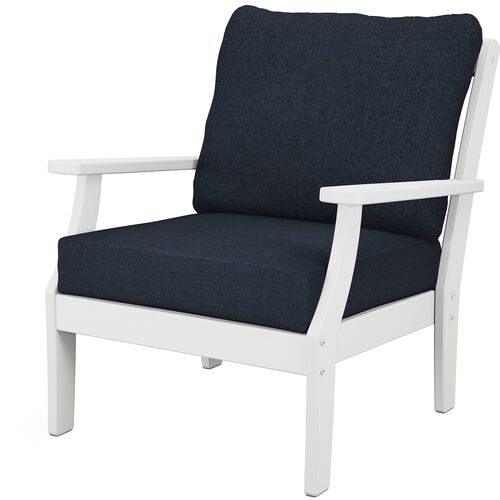 Newport Outdoor Lounge Chair, White/Navy~P77651081