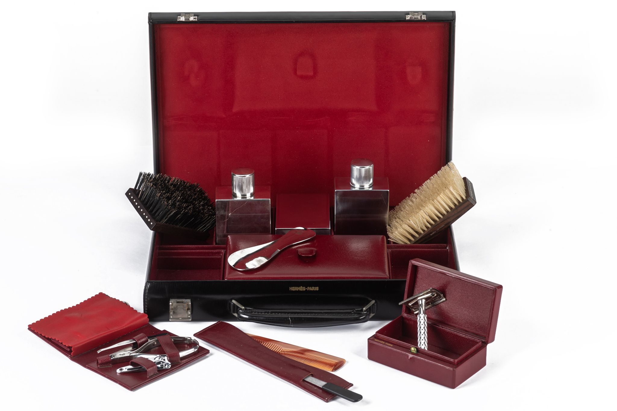 Herm��s Vintage Vanity Case in Burgundy~P77740591