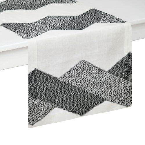 Chelsea Runner, Black and White