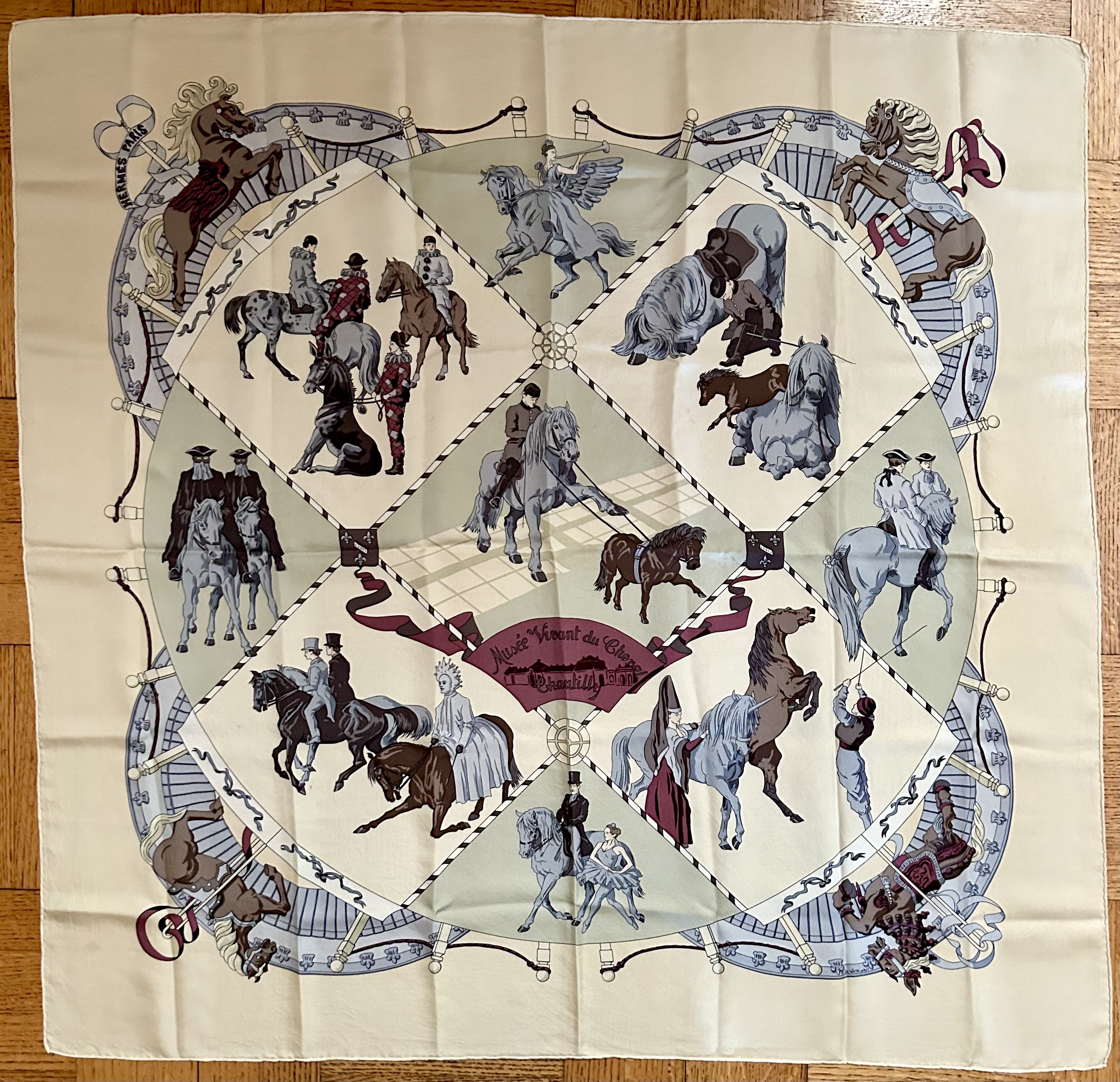 Hermès Musee Vivant du Cheval Scarf~P77714739