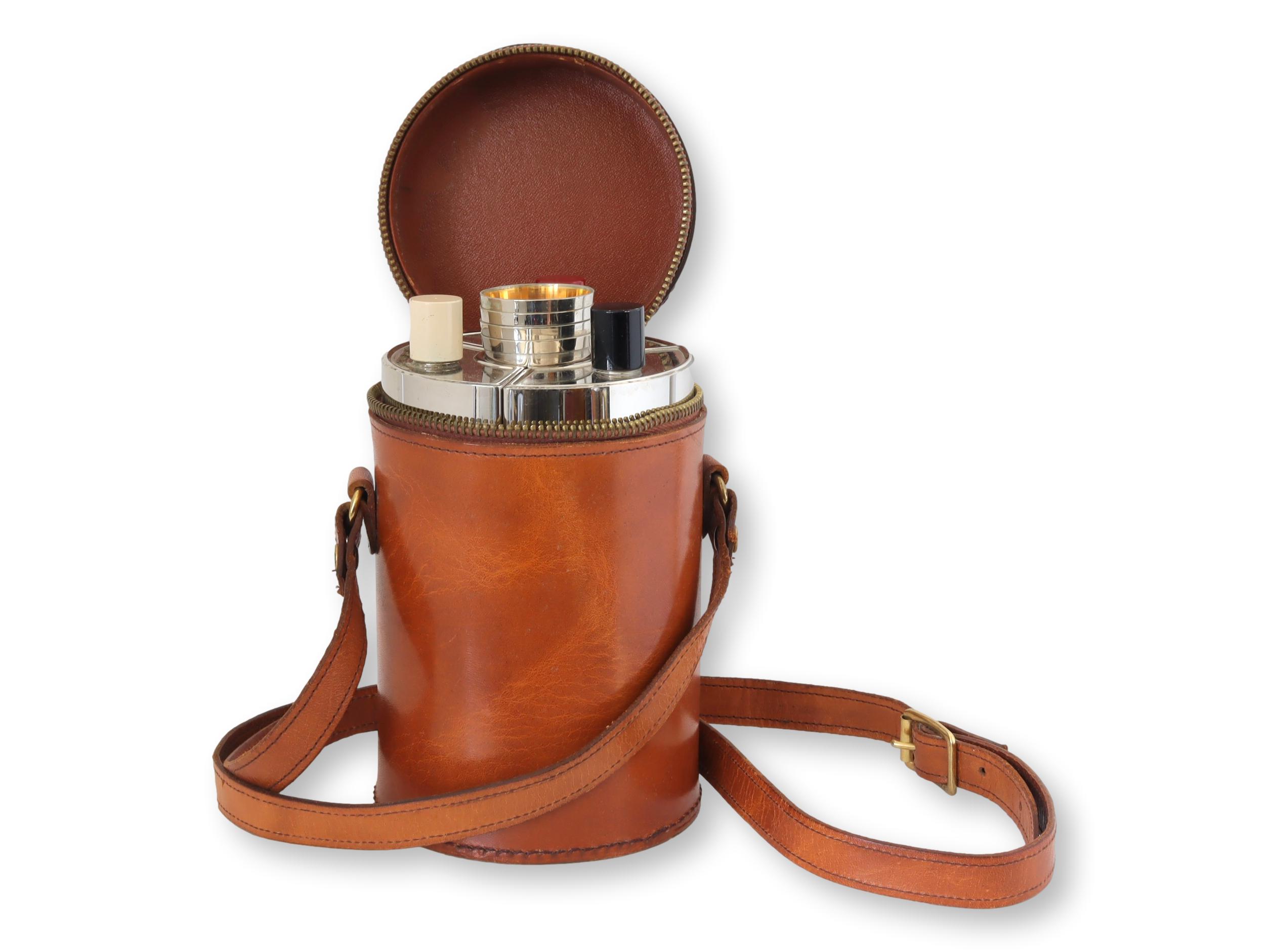 Midcentury Leather Traveling Flask Kit~P77687444